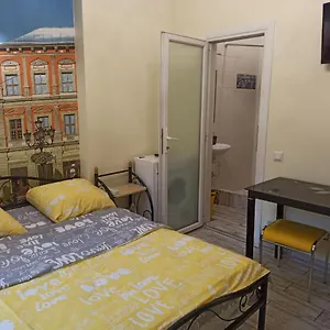  Апартаменты Smart Yellow Apartment-15 хв від жд вокзалу Украина